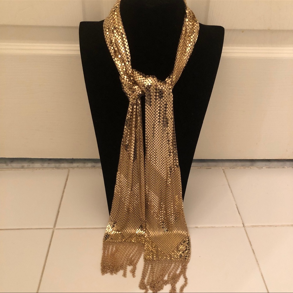 RARE WHITING AND DAVIS MESH CHEVRON SCARF